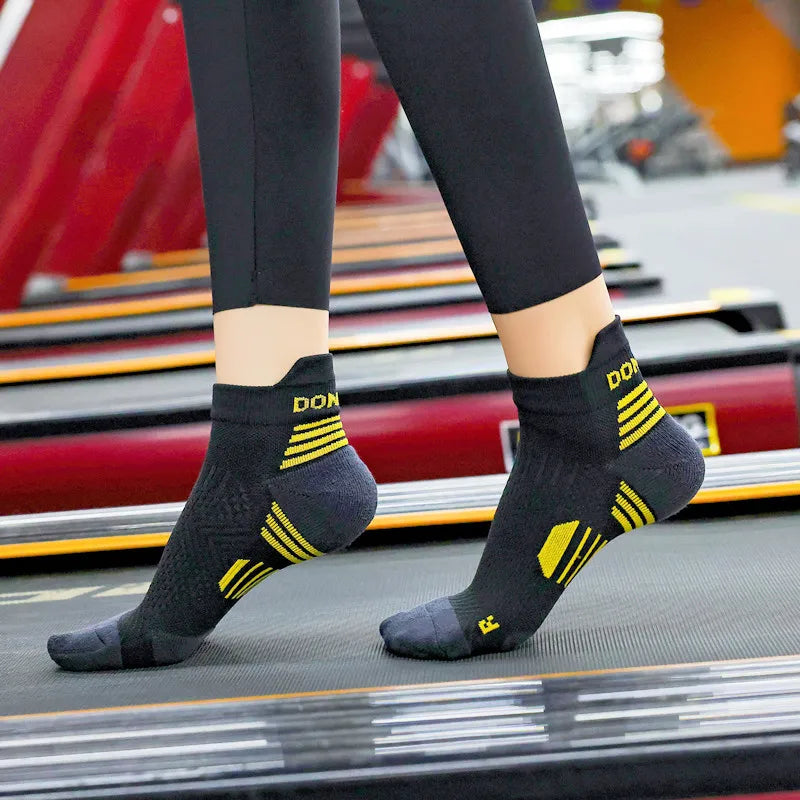 3 Pairs Marathon Socks Men Women Professional Sport Ankle Running Socks Thickened Cushioned Tube Low Cut Fitness Short Sock Mesh