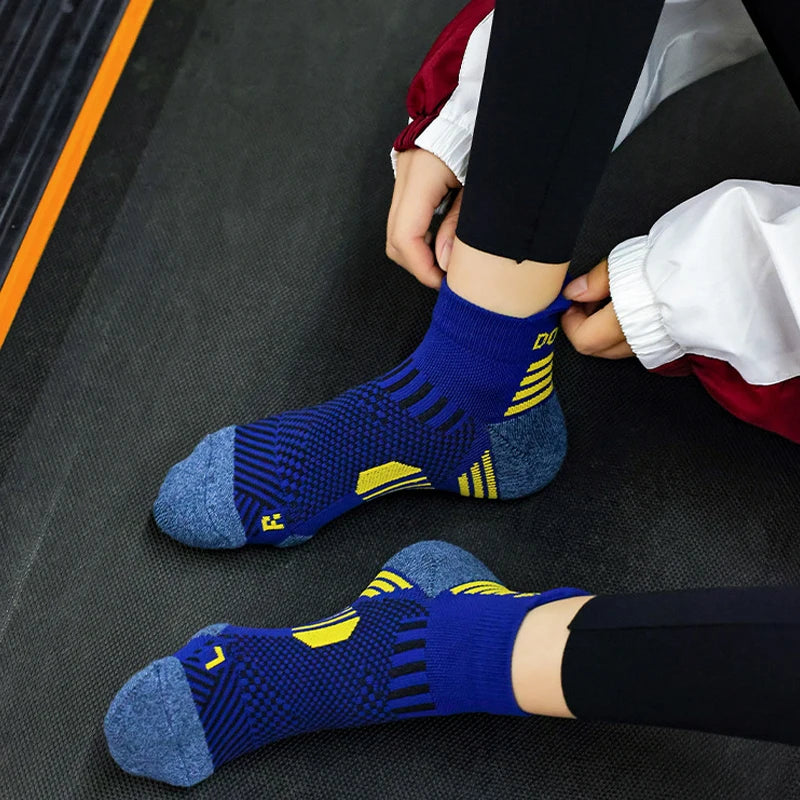 3 Pairs Marathon Socks Men Women Professional Sport Ankle Running Socks Thickened Cushioned Tube Low Cut Fitness Short Sock Mesh